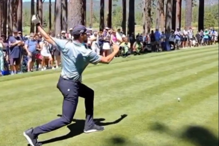 kaiyun-再次“招募”！‍库里搞笑模仿老詹挥杆：我们需要你！