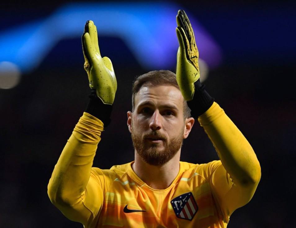 开云APP-比肩传奇，奥布拉克成为欧冠历史第七位达成百场里程碑的门将