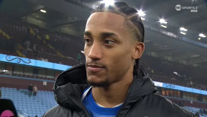 kaiyun-佩德罗：很高兴上演第一个正式的帽子戏法，所以跳了段桑巴