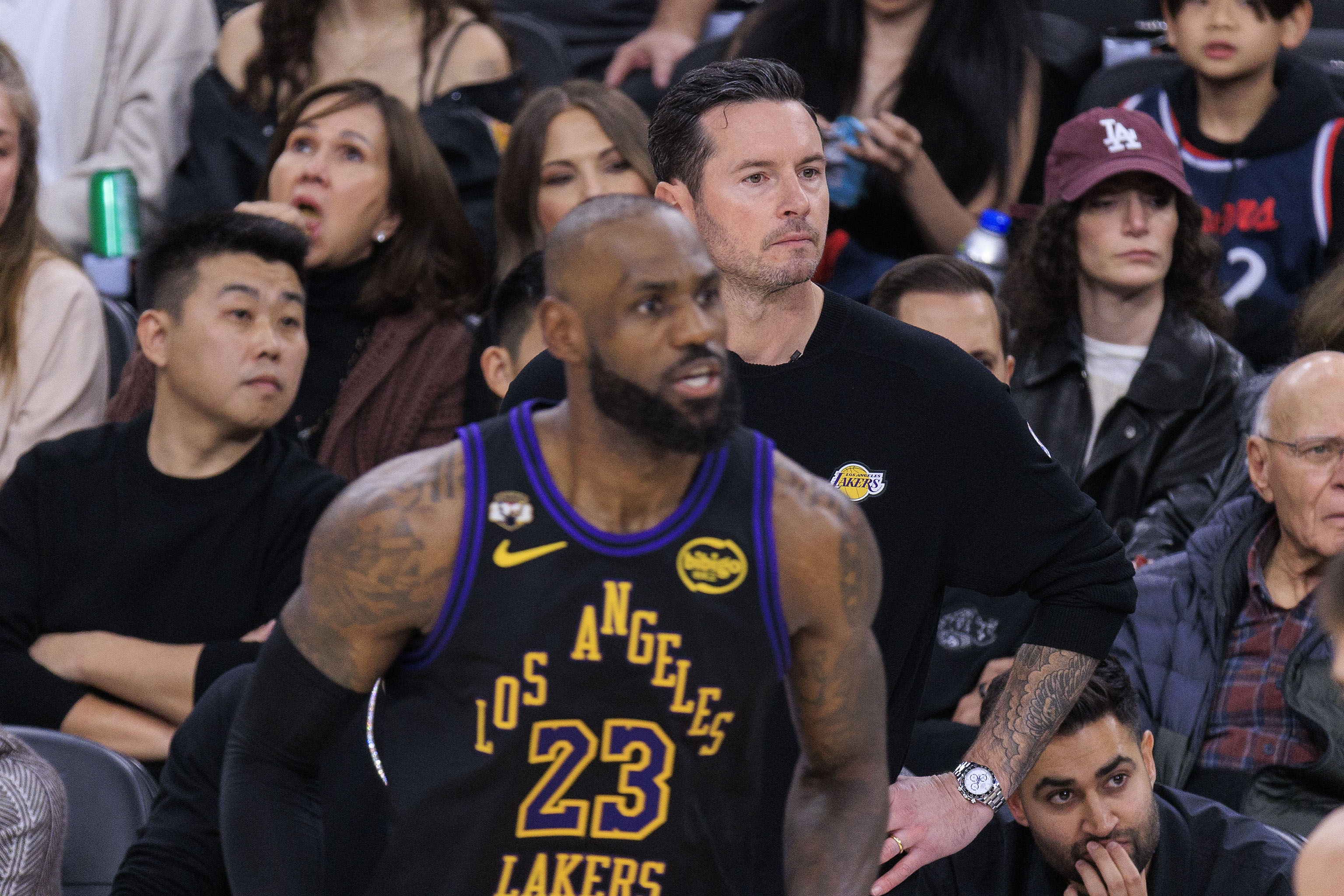 开云在线-雷迪克:每个人都为赢球做出了贡献 而勒布朗起到了引领作用